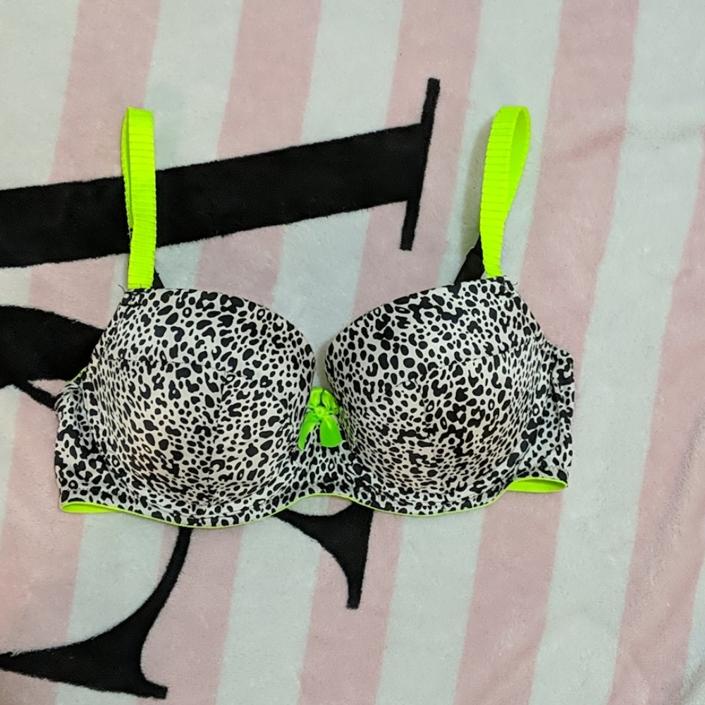 VS push up bra